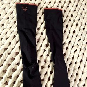 Comrad knee-high compression socks